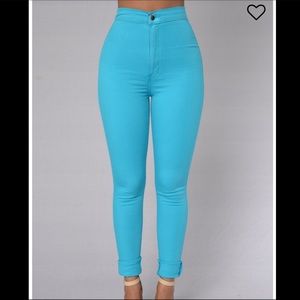 Fashion Nova Size 5 High Waisted Turquoise Jeans